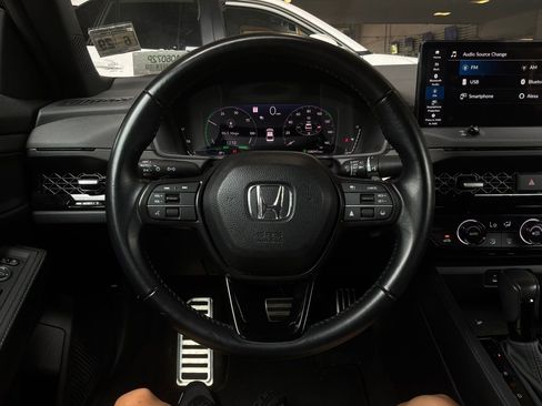 Used 2024 Honda Accord Sport image 32