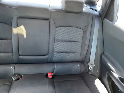 Used 2016 Chevrolet Malibu LT FWD image 15