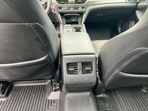 Used 2020 Honda Accord Sport image 15
