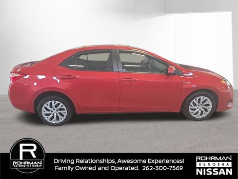Used 2017 Toyota Corolla LE FWD image 6