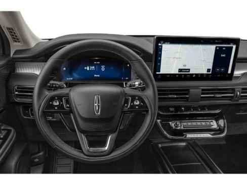 Used 2023 Lincoln Corsair AWD w/ Equipment Group 101A image 7