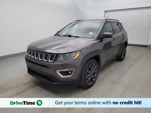Used 2021 Jeep Compass Latitude image 1