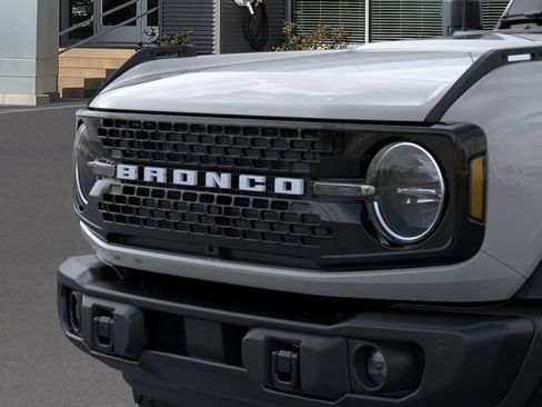 New 2026 Ford Bronco Big Bend w/ Black Diamond Package AWD/4WD image 19
