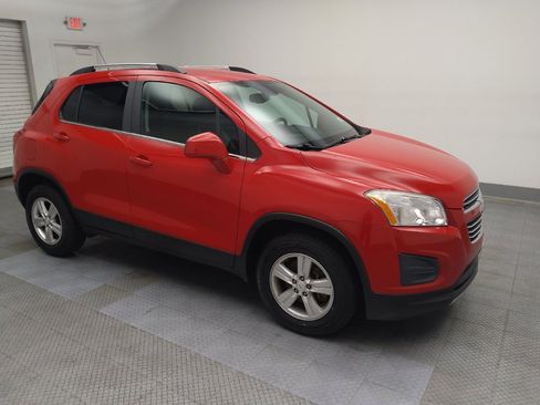 Used 2015 Chevrolet Trax LT w/ LT Plus Package AWD/4WD image 11