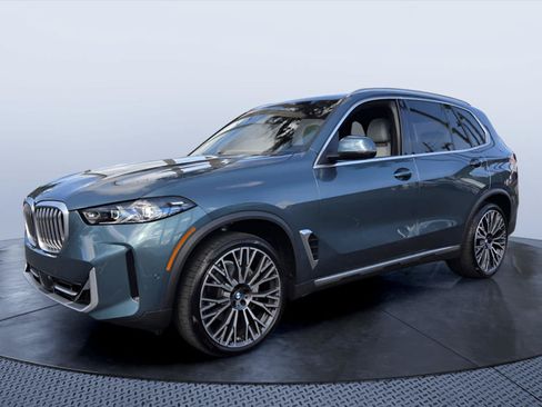 Used 2026 BMW X5 sDrive40i w/ Premium Package RWD image 2