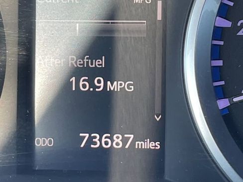 Used 2019 Toyota Highlander LE image 20