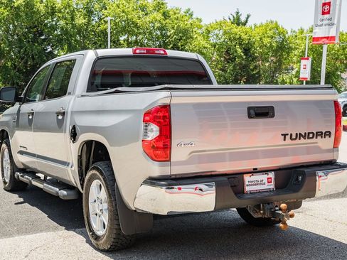Used 2019 Toyota Tundra SR5 w/ SR5 Upgrade Package AWD/4WD image 5