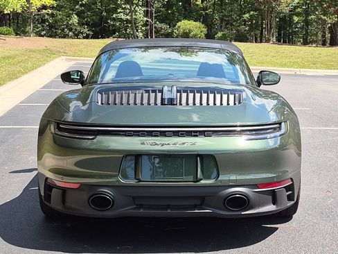Certified 2024 Porsche 911 Targa 4 GTS AWD/4WD image 21