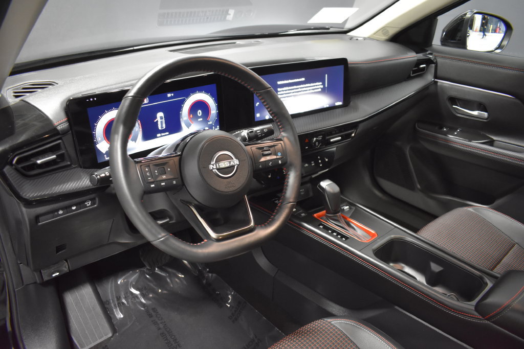 Certified 2026 Nissan Kicks SR w/ SR Premium Package FWD image 4