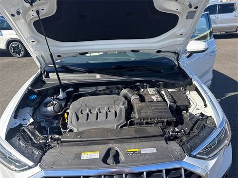 Used 2023 Audi Q3 2.0T Premium image 13