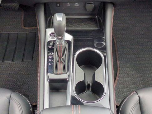 Used 2024 Nissan Altima 2.5 SR w/ SR Premium Package FWD image 19