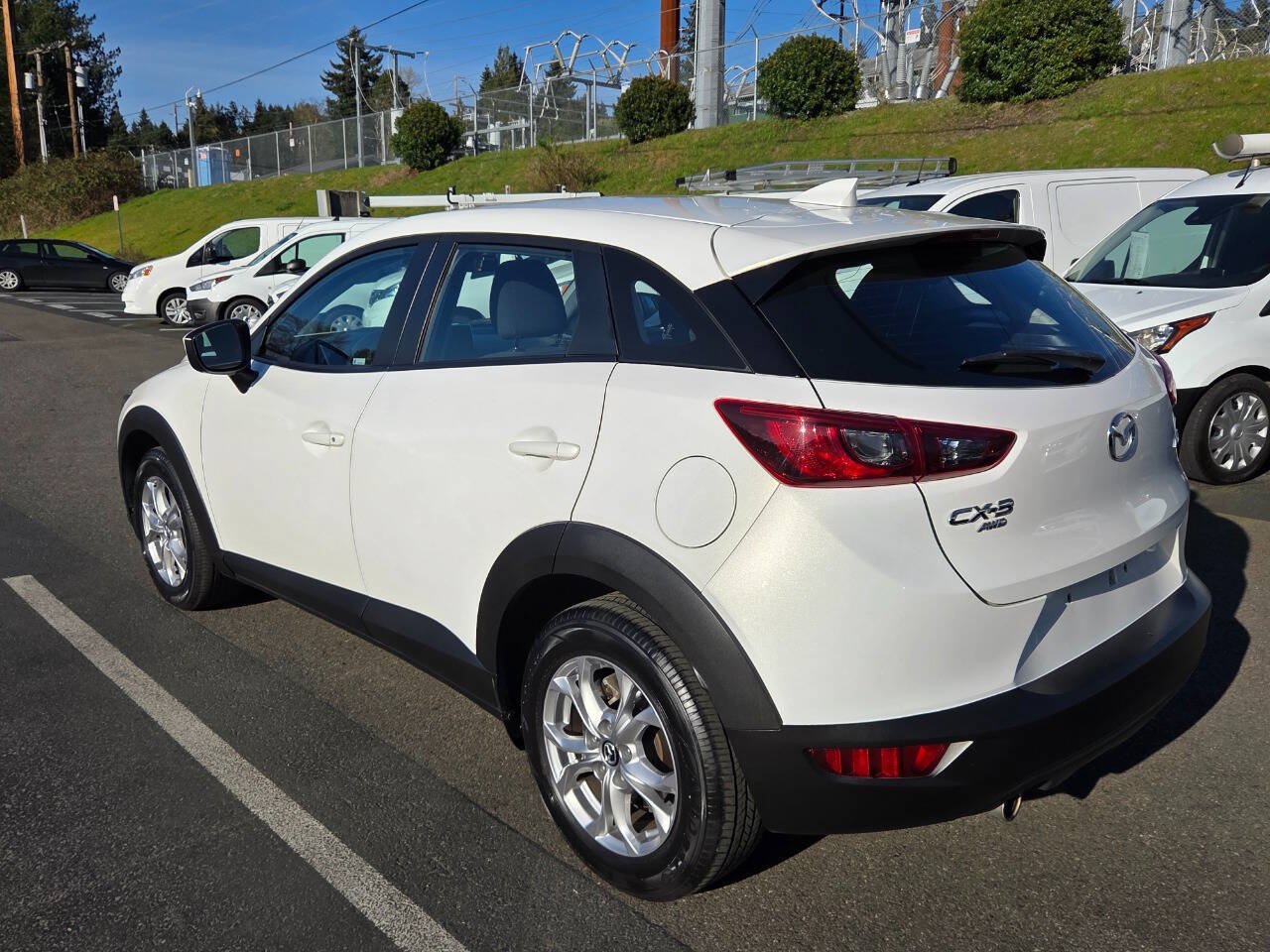 Used 2016 MAZDA CX-3 Sport AWD/4WD image 3