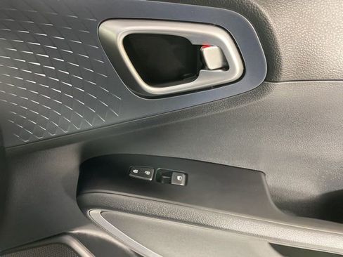 New 2025 Kia Soul EX image 12