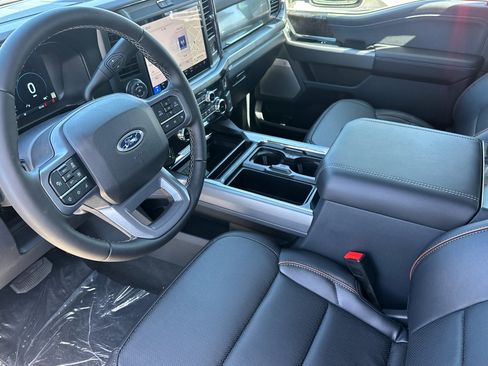 New 2025 Ford F250 Lariat w/ Lariat Ultimate Package image 9