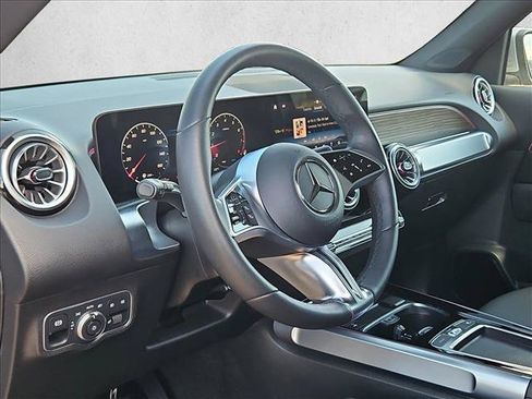 Certified 2026 Mercedes-Benz GLB 250 image 10