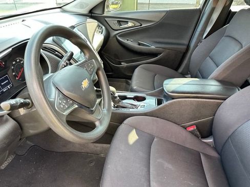 Used 2024 Chevrolet Malibu LT FWD image 7