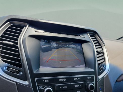 Used 2018 Hyundai Santa Fe Sport FWD image 26