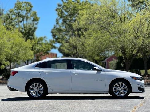 Used 2023 Chevrolet Malibu LT FWD image 4