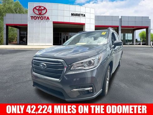 Used 2022 Subaru Ascent Limited w/ Technology Package AWD/4WD image 3