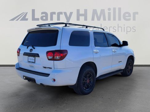 Certified 2020 Toyota Sequoia TRD Pro image 5