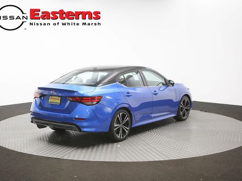 Used 2022 Nissan Sentra SR w/ SR Premium Package FWD image 40