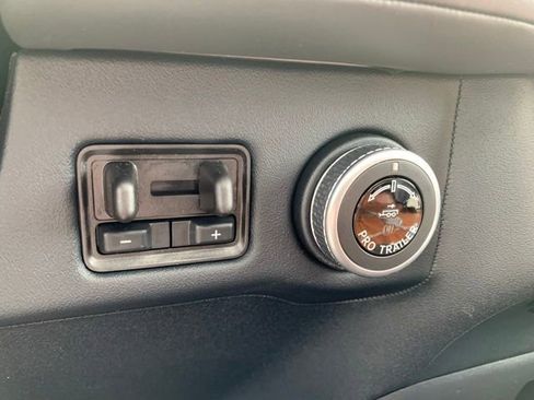 New 2026 Lincoln Navigator L Black Label AWD/4WD image 24