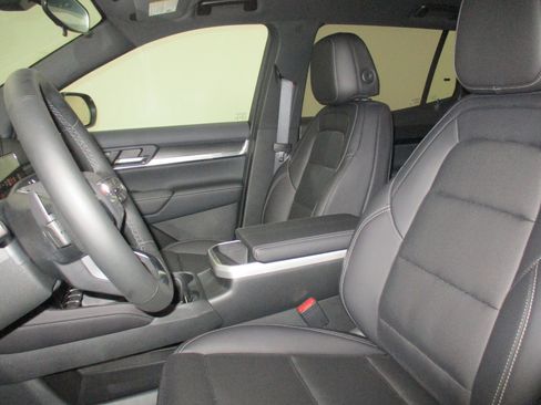 New 2026 GMC Terrain Elevation w/ Elevation Premium Package AWD/4WD image 31