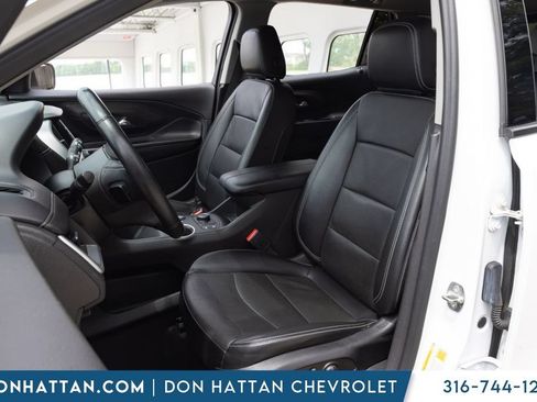 Used 2023 GMC Terrain SLT FWD image 14