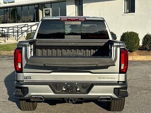 New 2026 GMC Sierra 1500 Denali w/ Denali Reserve Package AWD/4WD image 35
