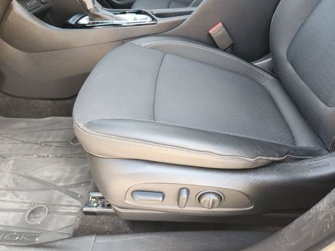 Used 2023 Buick Encore GX Select w/ Experience Buick Package image 30