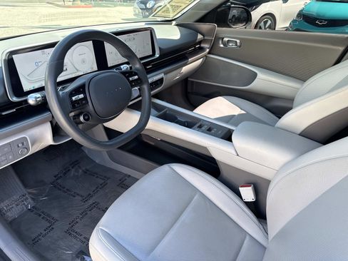 Used 2023 Hyundai Ioniq 6 SEL image 13