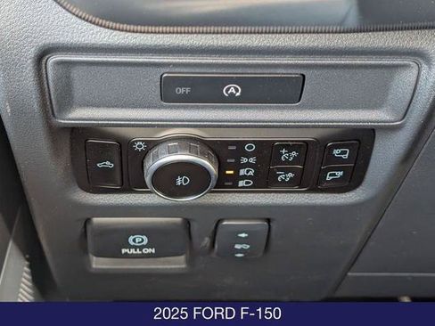 Certified 2025 Ford F150 Platinum w/ Equipment Group 702A High AWD/4WD image 22