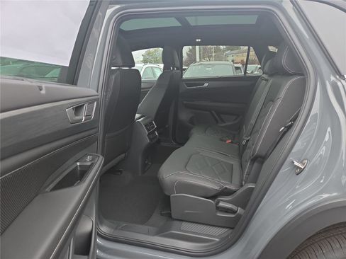 New 2026 Volkswagen Atlas Cross Sport SE image 25