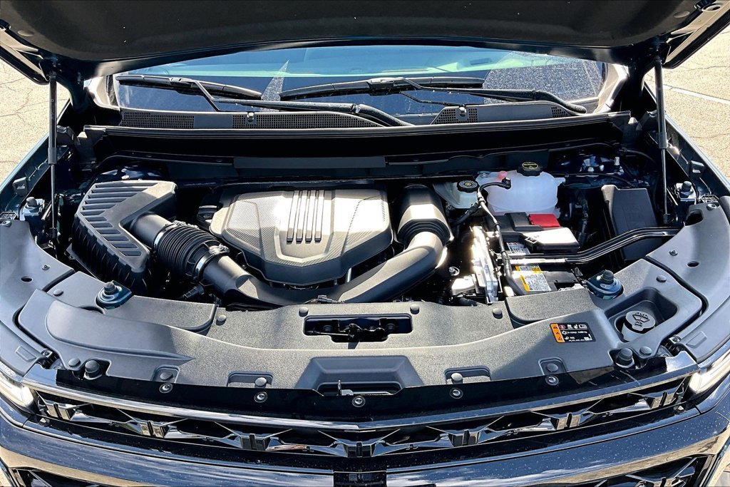 New 2027 Chevrolet Traverse RS FWD image 11