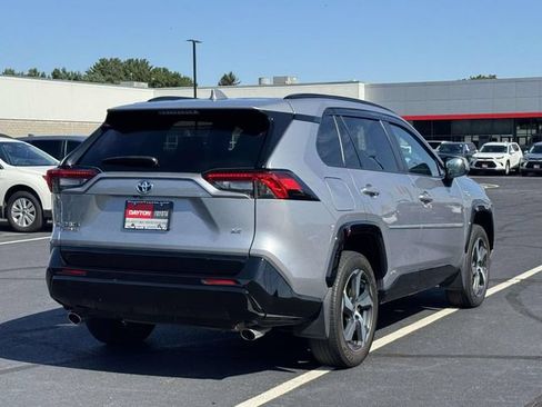 Used 2023 Toyota RAV4 SE w/ Weather & Moonroof Package AWD/4WD image 5