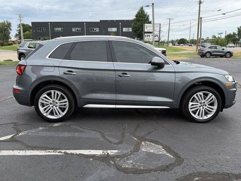 Used 2020 Audi Q5 2.0T Premium Plus w/ Premium Plus Package AWD/4WD image 4