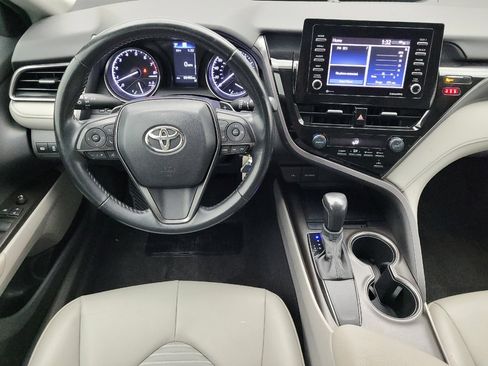 Used 2021 Toyota Camry SE FWD image 22