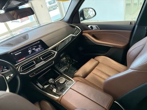 Used 2019 BMW X5 xDrive40i w/ Convenience Package AWD/4WD image 34