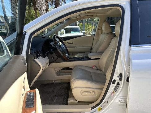 Used 2013 Lexus RX 450h AWD image 2