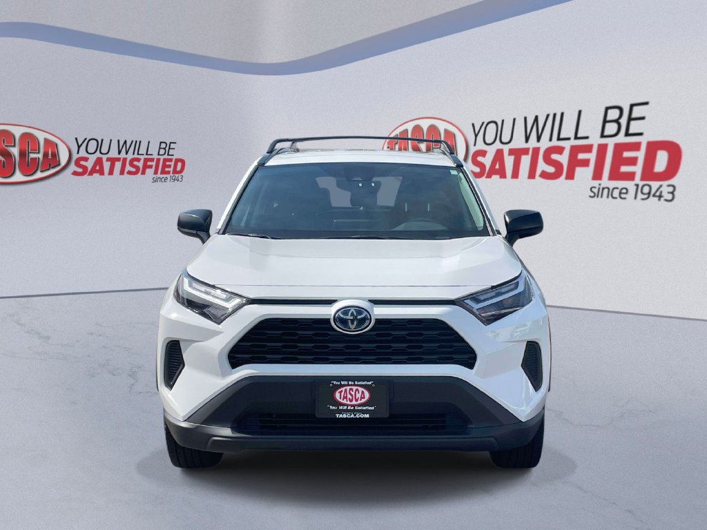 Used 2023 Toyota RAV4 LE AWD/4WD image 2