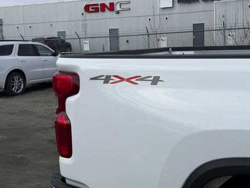 Certified 2025 Chevrolet Silverado 3500 LT w/ Safety Package AWD/4WD image 23