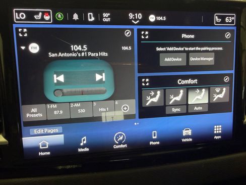 Used 2023 Chrysler Pacifica Touring-L FWD image 36