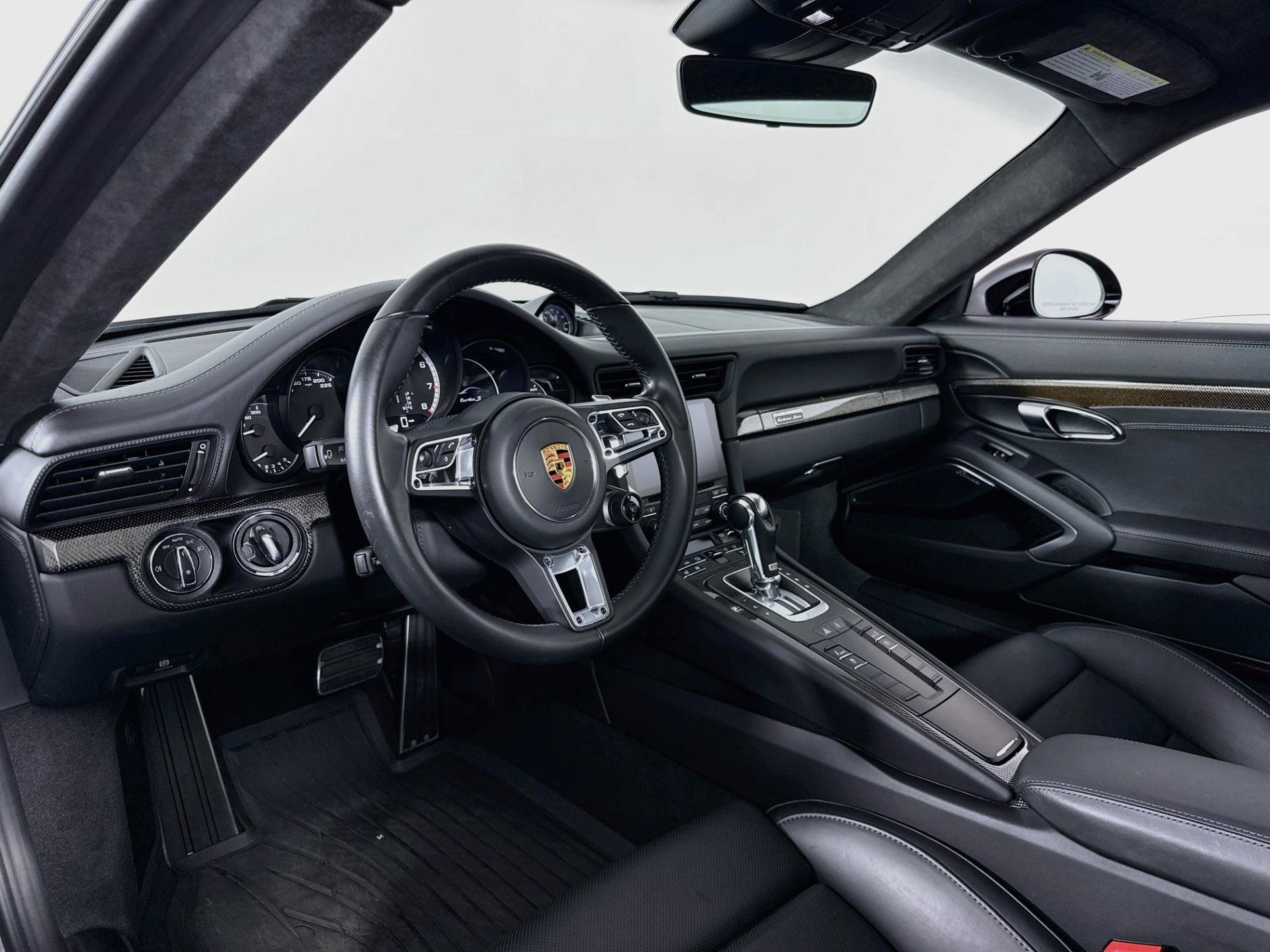 Used 2018 Porsche 911 Turbo S AWD/4WD image 9
