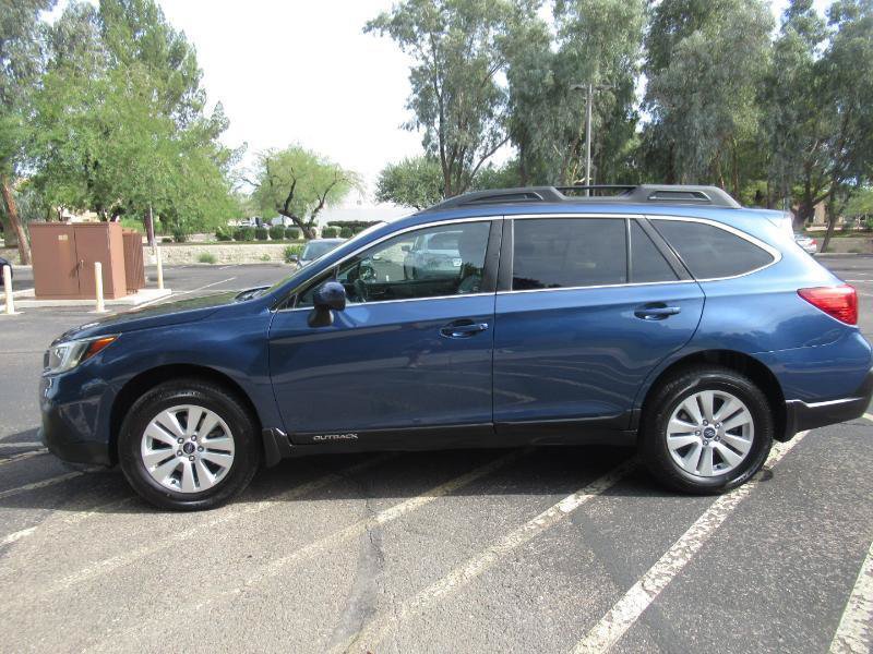 Used 2019 Subaru Outback 2.5i Premium w/ Popular Package #2 AWD/4WD image 5