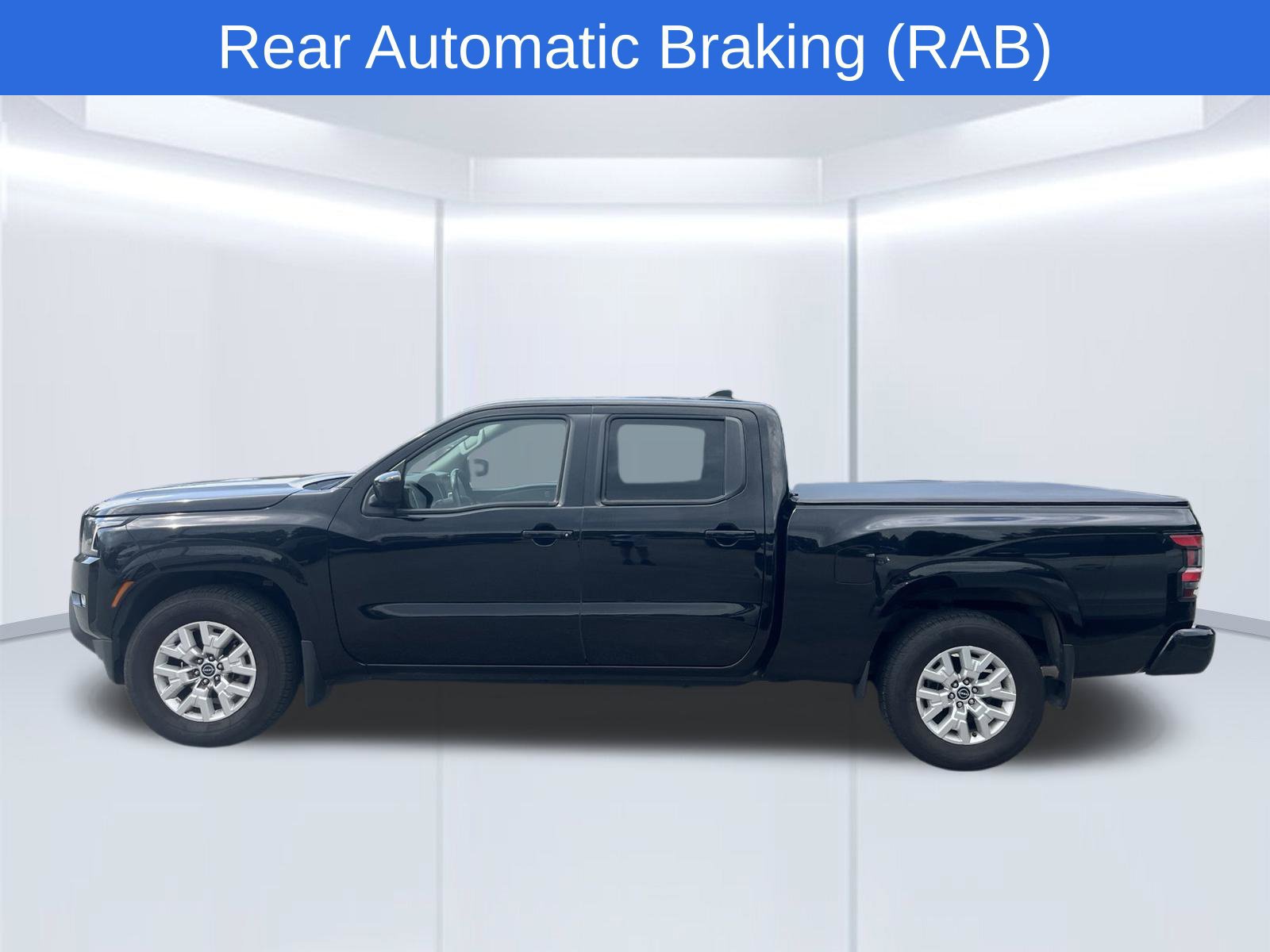 Used 2023 Nissan Frontier SV w/ Technology Package RWD image 10