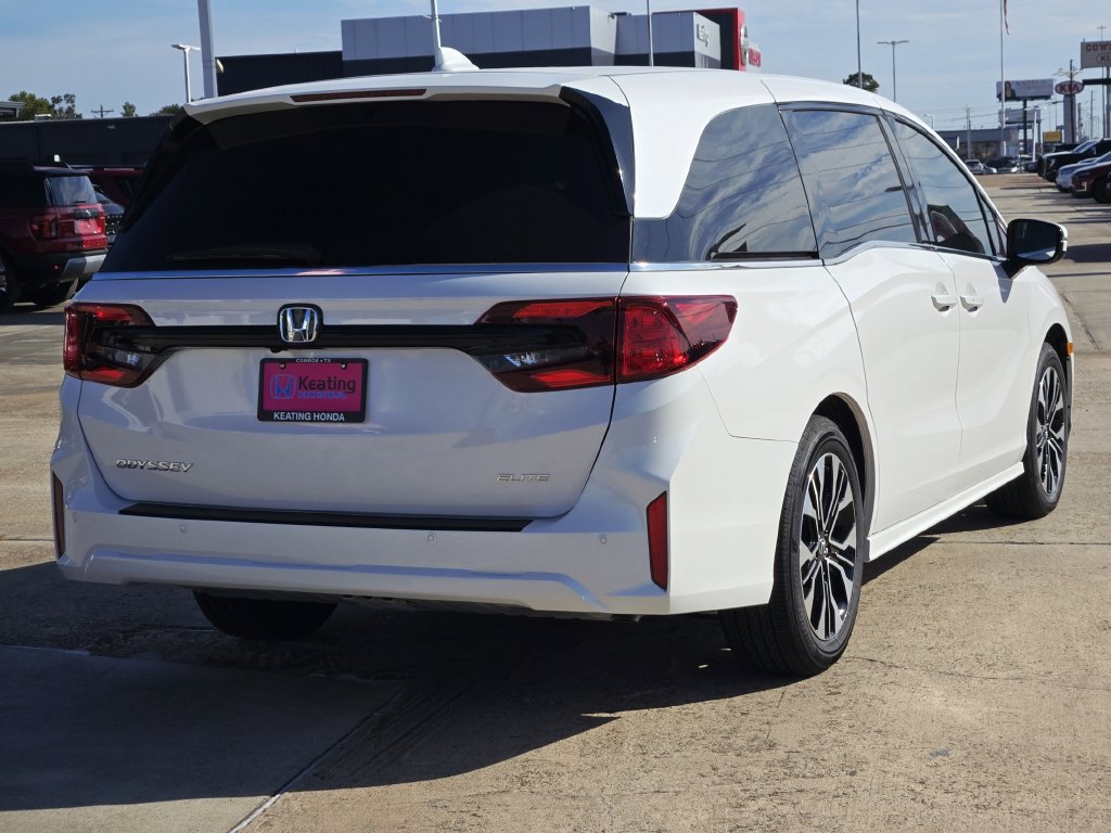 New 2027 Honda Odyssey Elite image 4