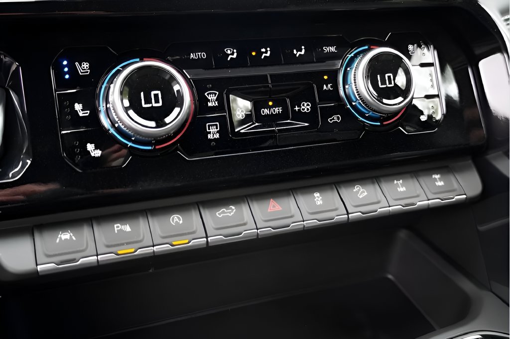 New 2026 GMC Sierra 1500 AT4X AWD/4WD image 20