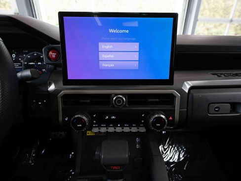 Used 2024 Toyota Tacoma TRD Sport w/ TRD Sport Premium Package AWD/4WD image 17
