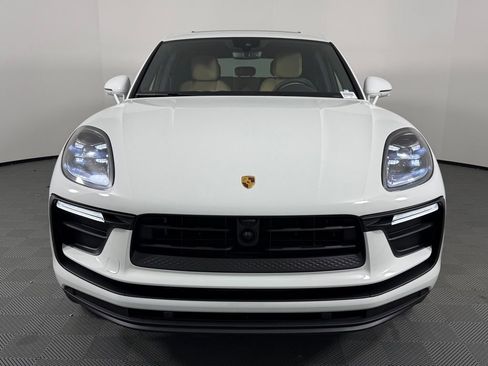 New 2026 Porsche Macan AWD/4WD image 10