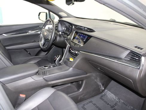 Used 2023 Cadillac XT5 Premium Luxury image 28